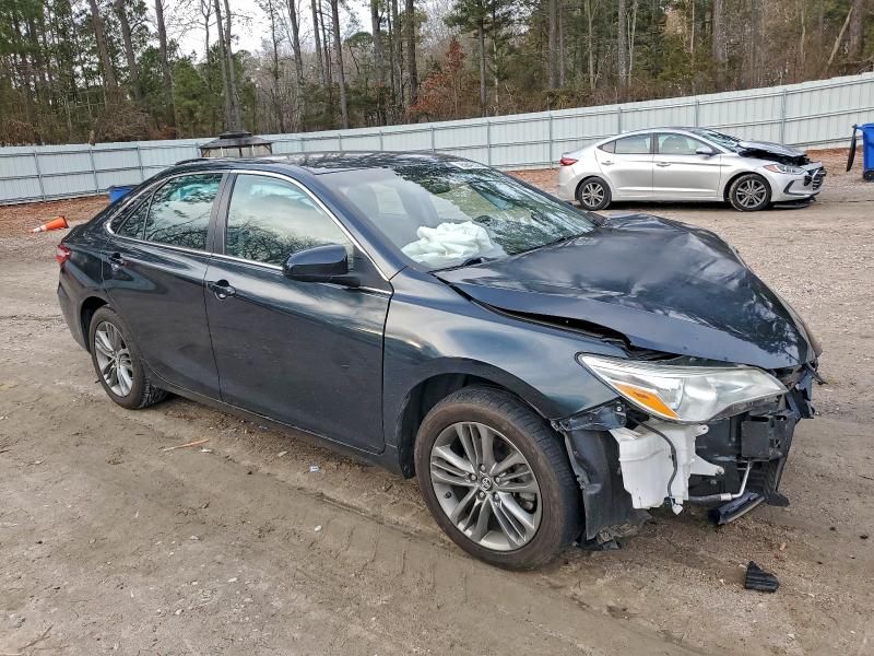 2017 Toyota Camry le
