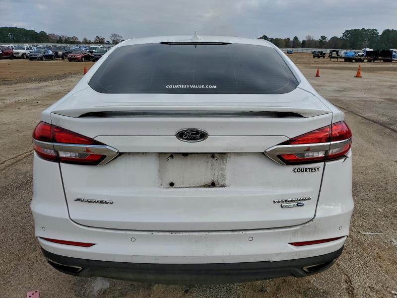 2020 Ford Fusion Titanium