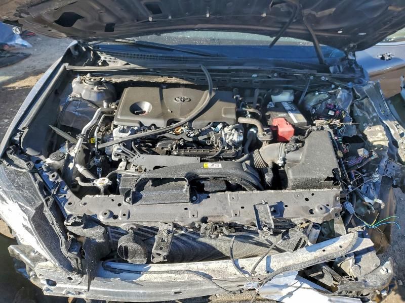 2021 Toyota Camry le