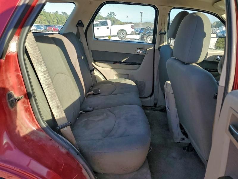 2010 Mazda Tribute i