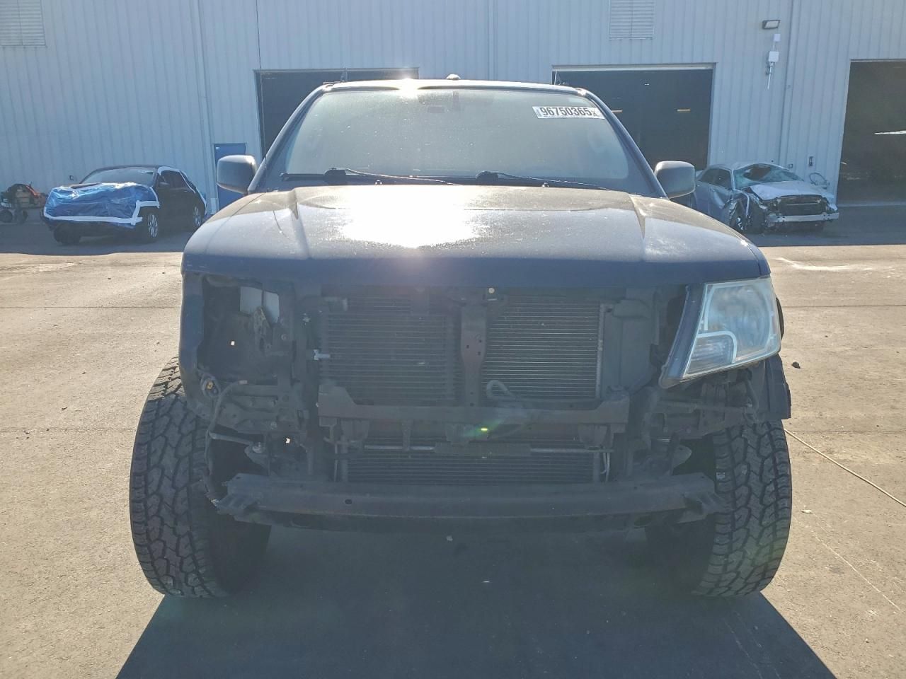 2016 Nissan Frontier s