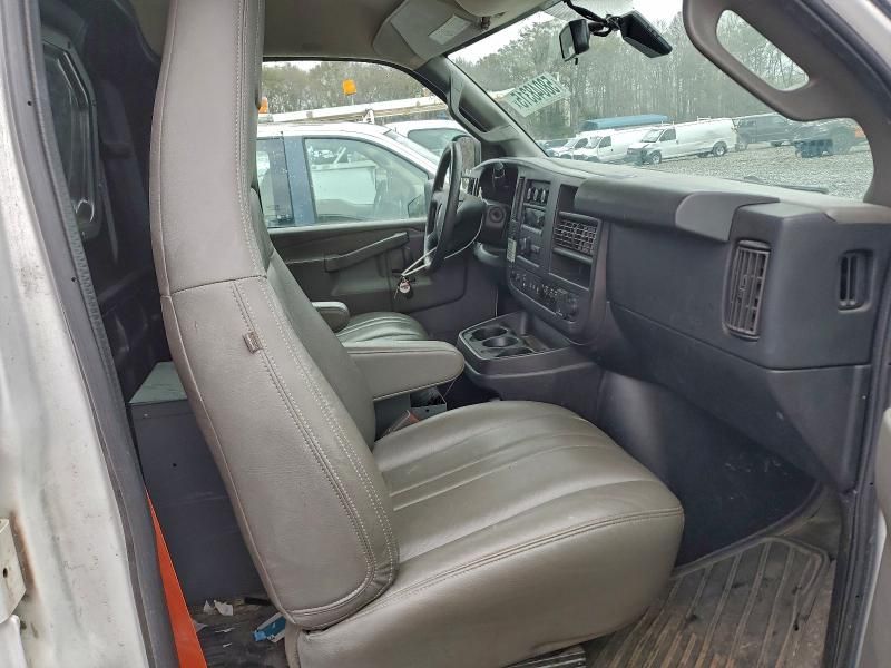 2018 Chevrolet Express G2500