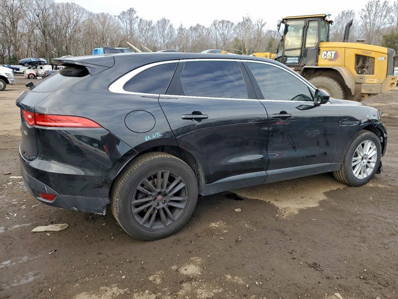 2017 Jaguar F-pace Prestige