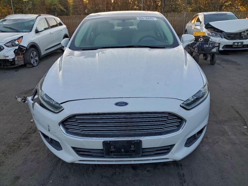 2014 Ford Fusion se