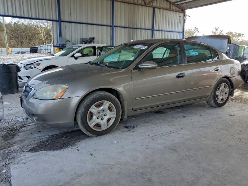 2004 Nissan Altima Base