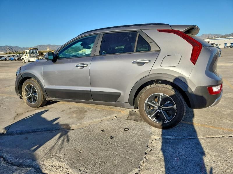 2025 KIA Niro ex
