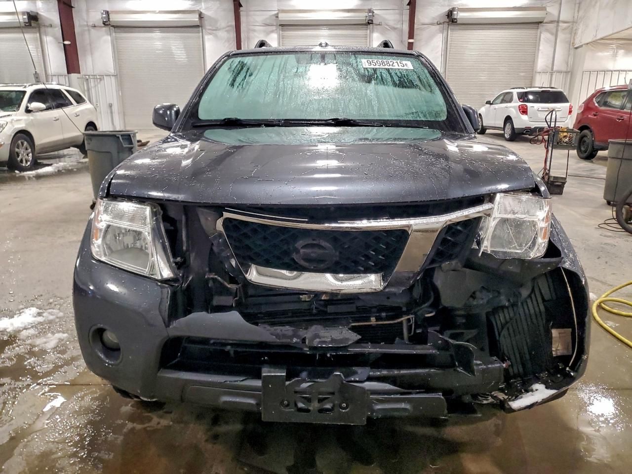 2011 Nissan Pathfinder s