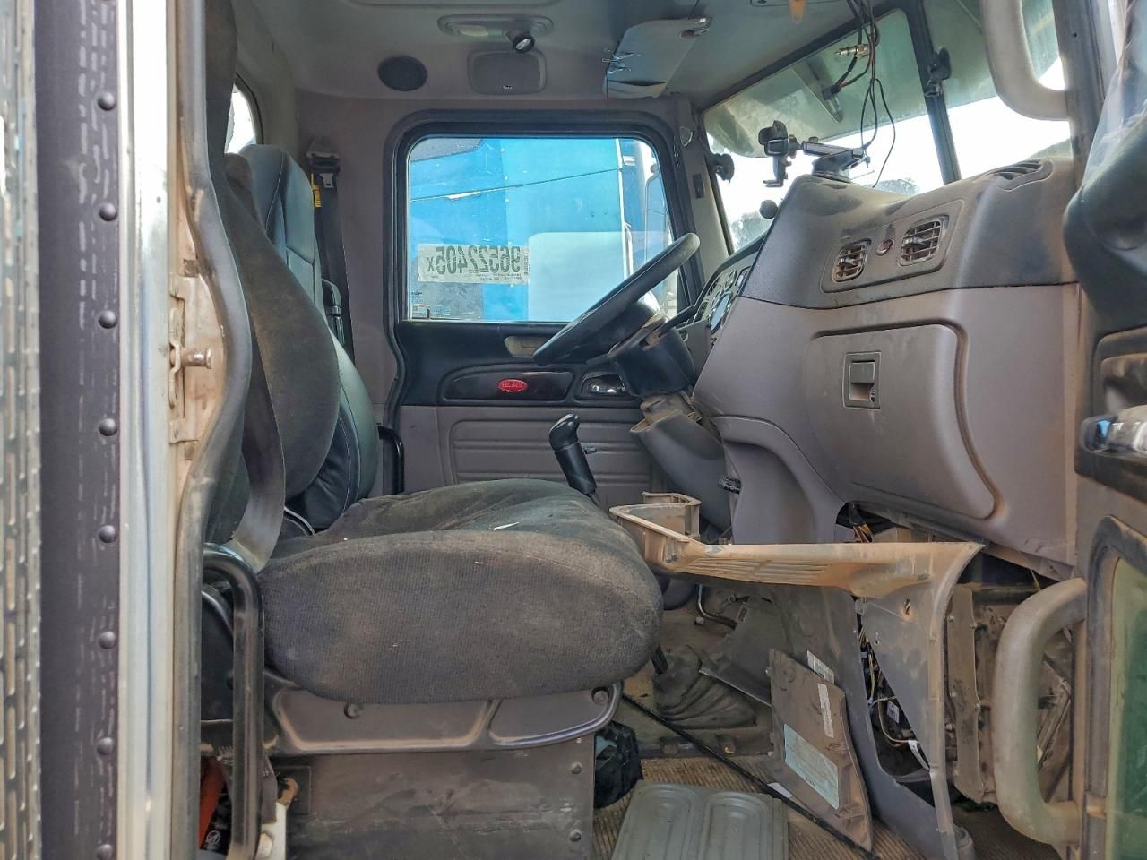 2018 Peterbilt 389 Semi Truck