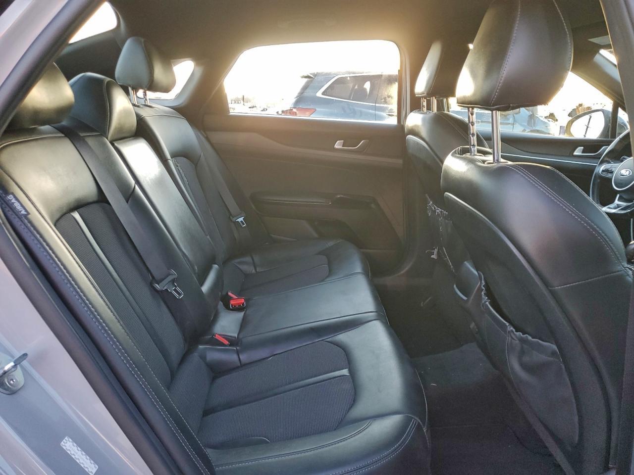 2021 KIA K5 gt Line