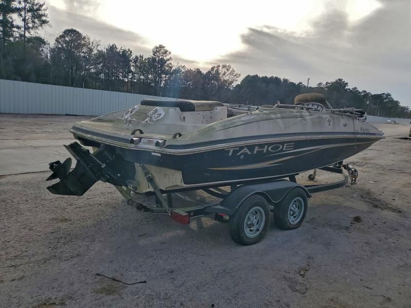 2007 Tracker Boat