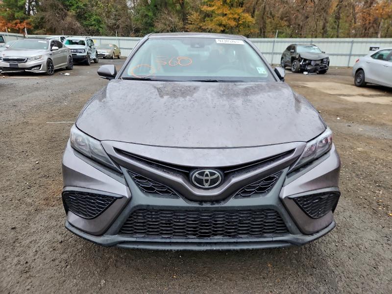 2024 Toyota Camry se Night Shade
