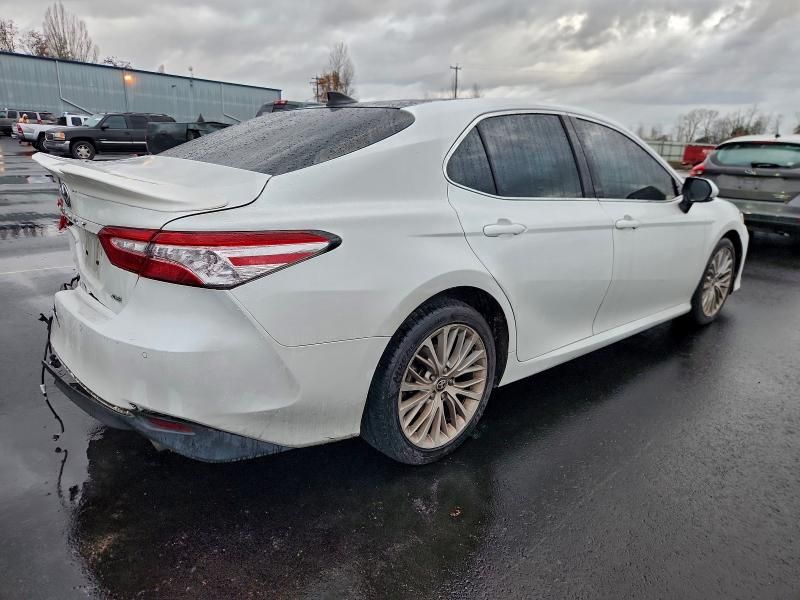 2020 Toyota Camry xle