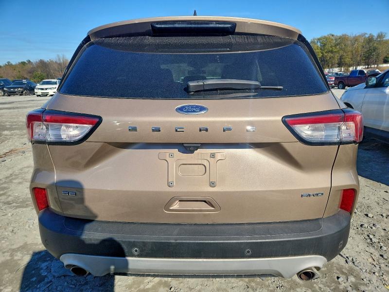 2021 Ford Escape se
