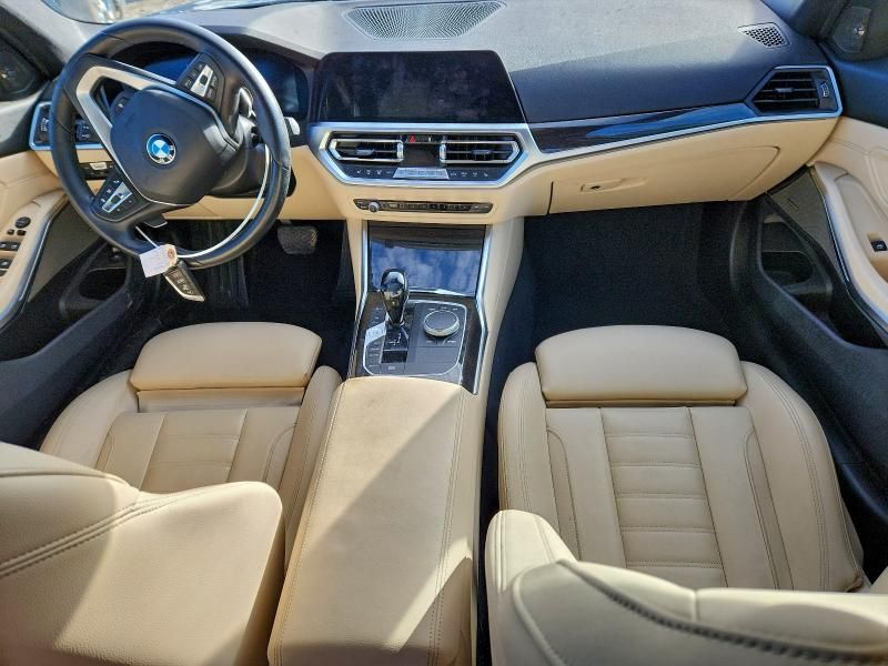 2021 BMW 330xi