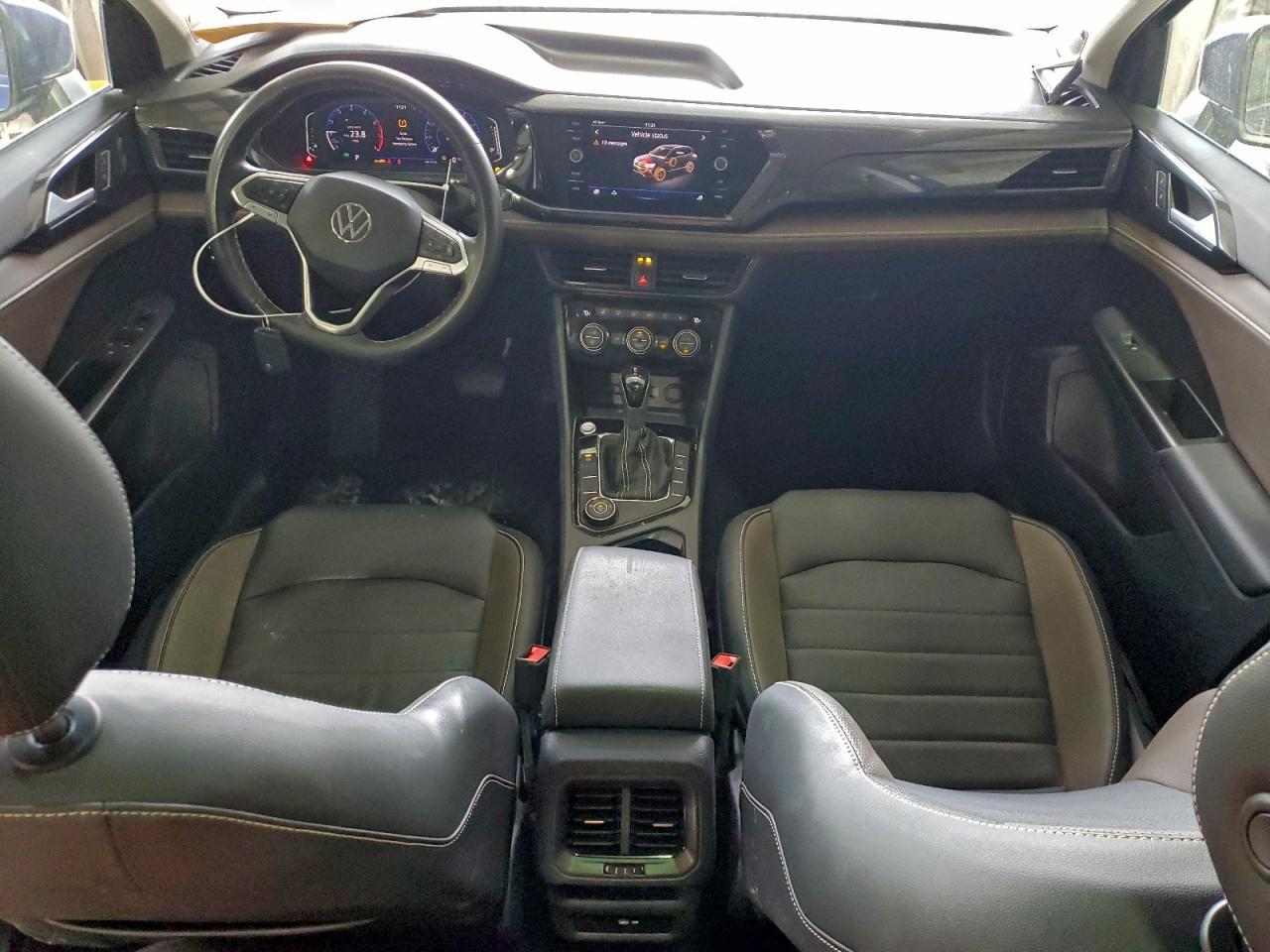 2022 Volkswagen Taos sel