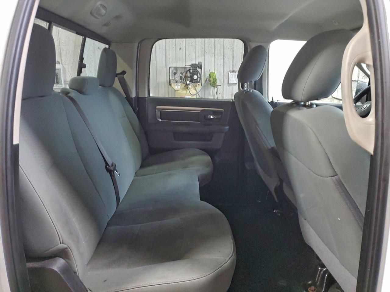 2019 Dodge Ram 1500 Classic slt