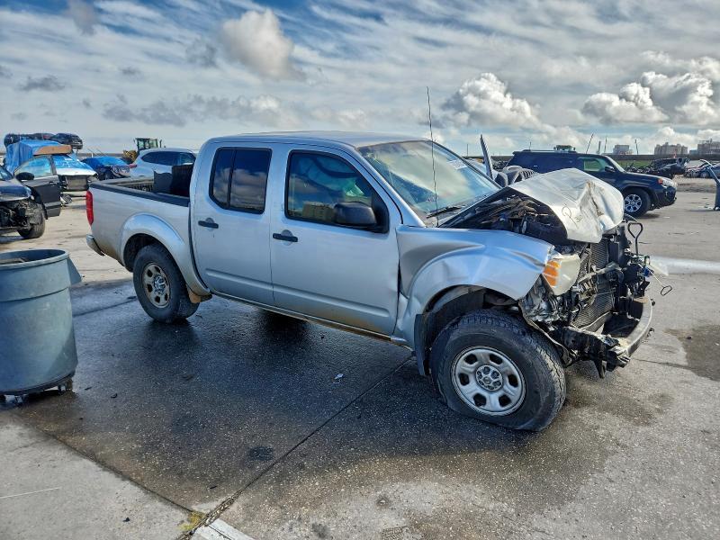2017 Nissan Frontier s