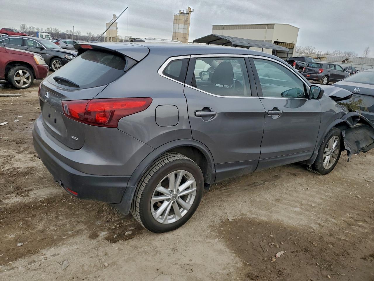 2018 Nissan Rogue Sport s