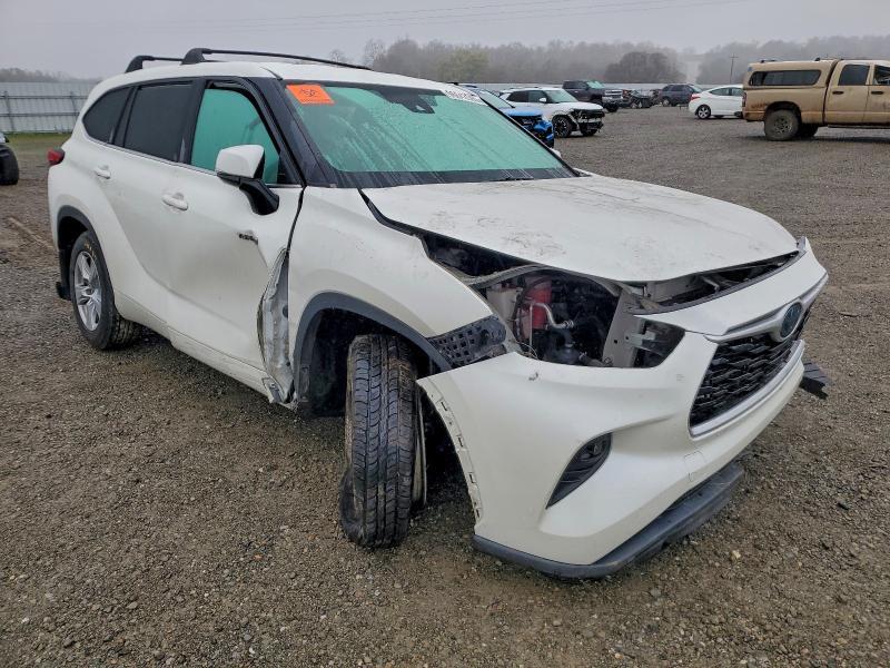 2020 Toyota Highlander Hybrid le