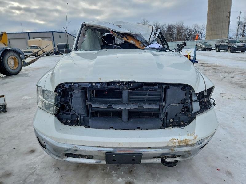 2016 Dodge Ram 1500 slt