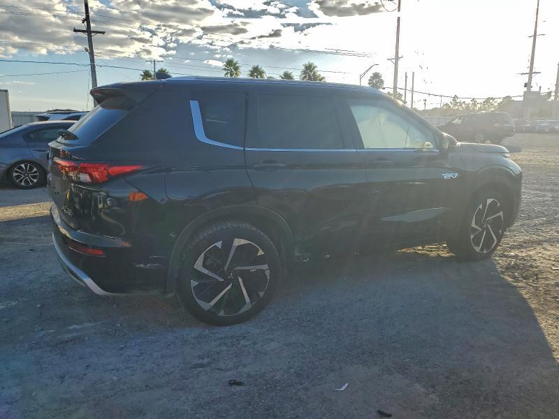 2024 Mitsubishi Outlander sel