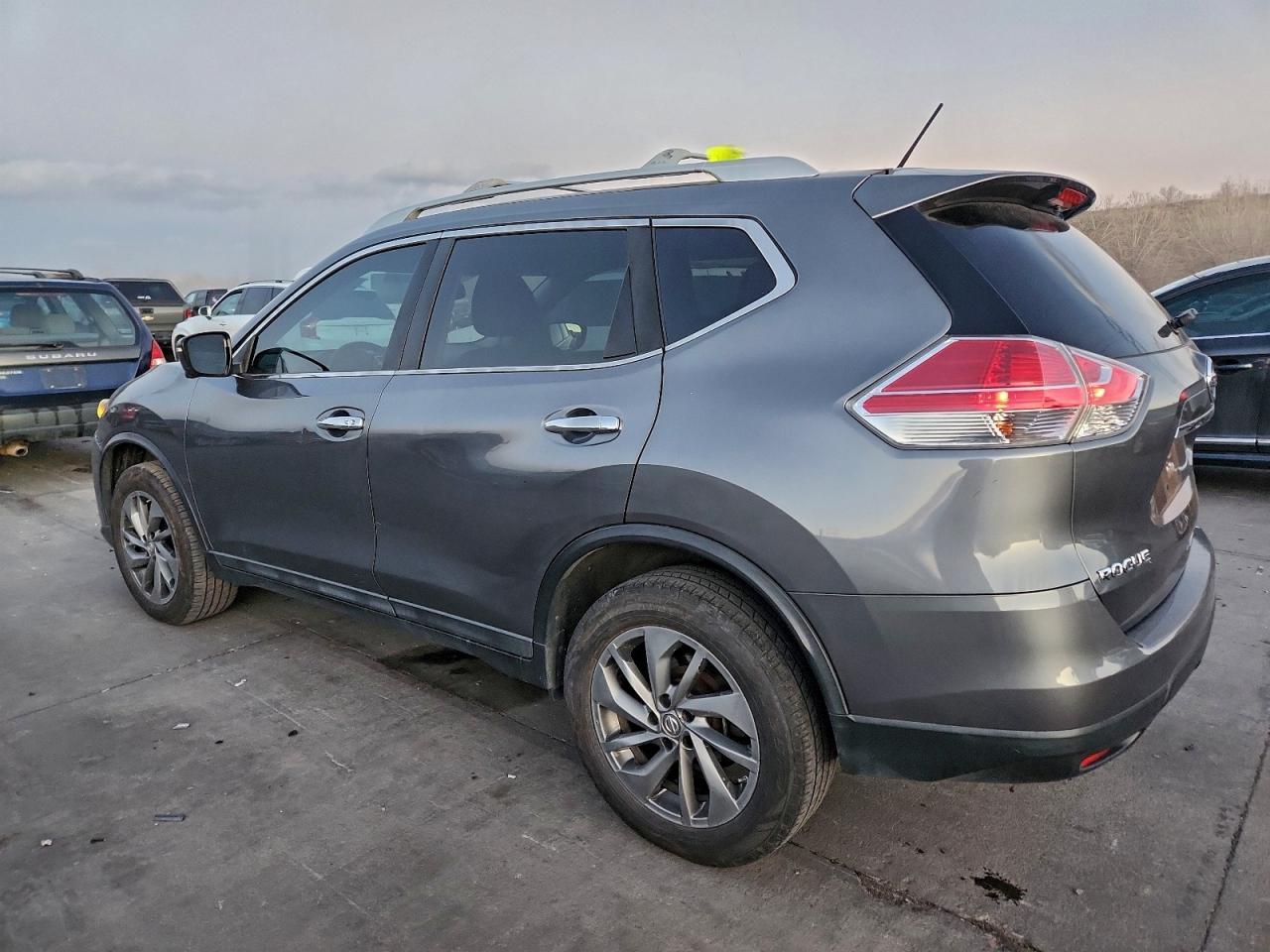 2015 Nissan Rogue s