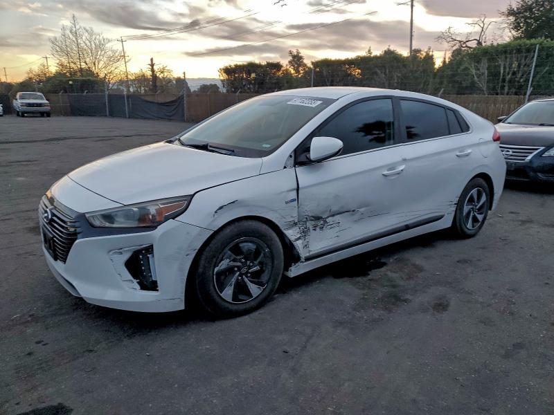 2017 Hyundai Ioniq Hybrid sel