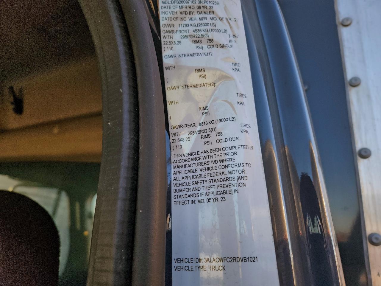 2024 Freigliner 2024 Freightliner Business Class M2 BOX Truck