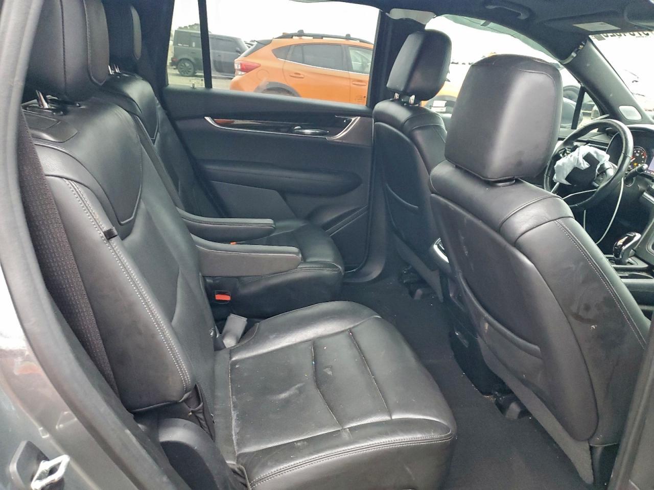 2020 Cadillac XT6 Premium Luxury