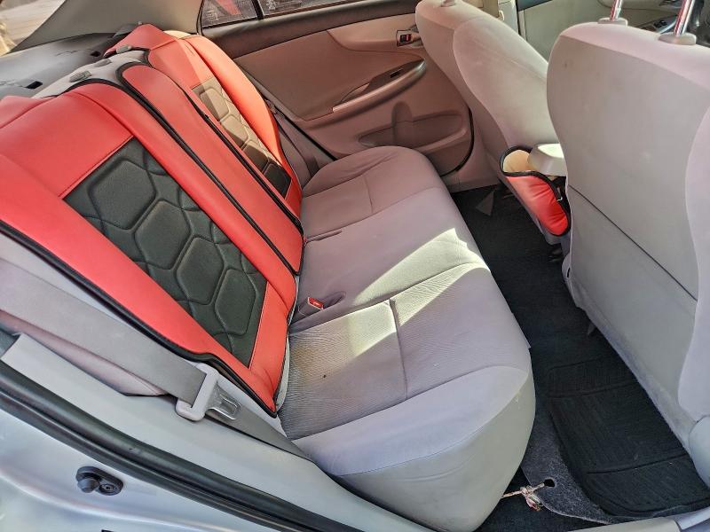 2011 Toyota Corolla le