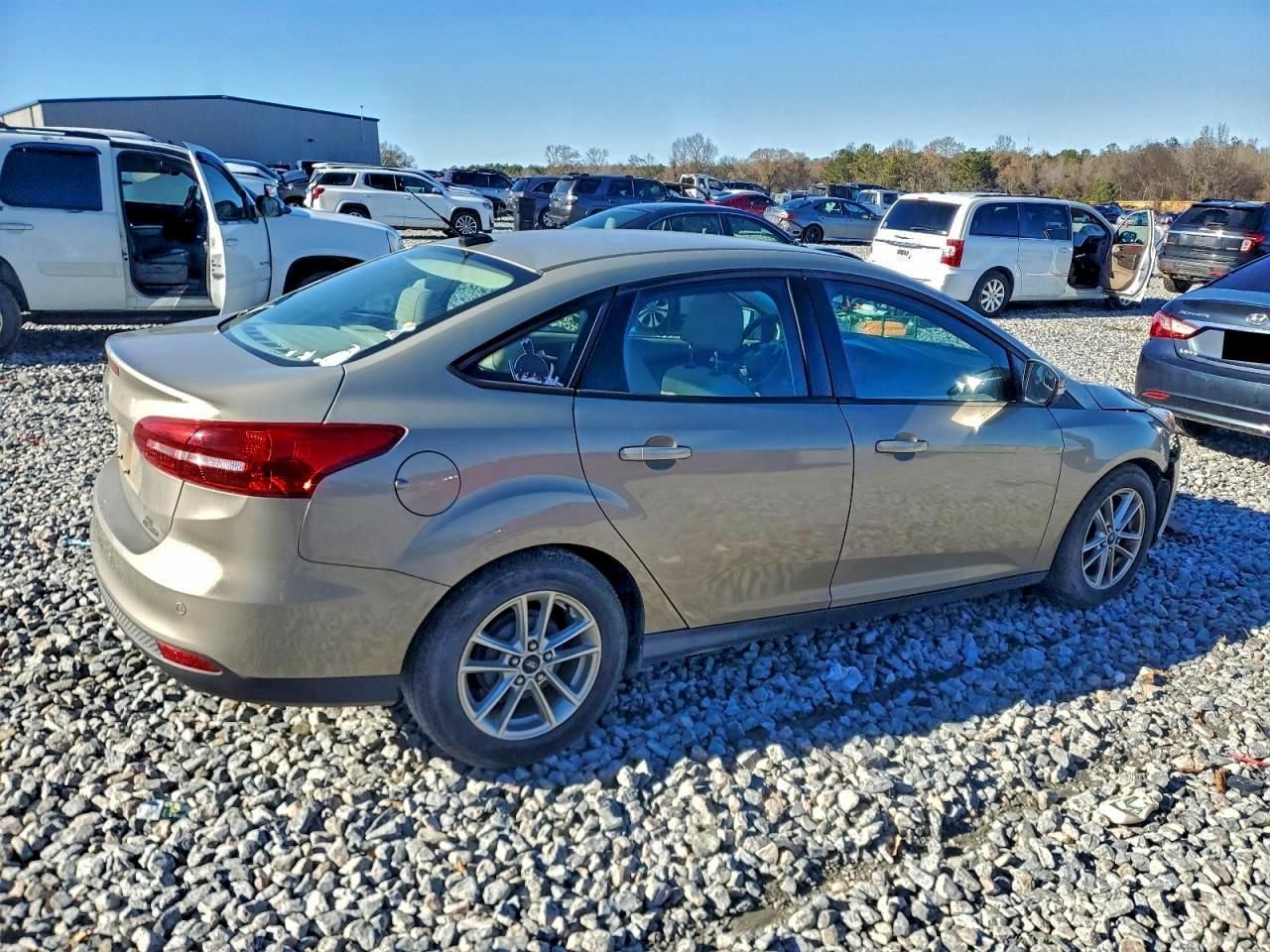 2016 Ford Focus se