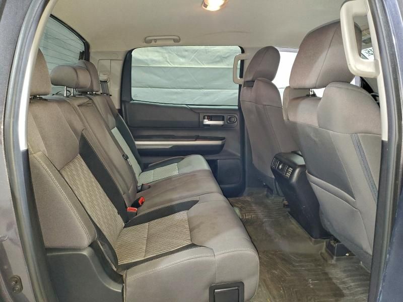 2016 Toyota Tundra Crewmax SR5