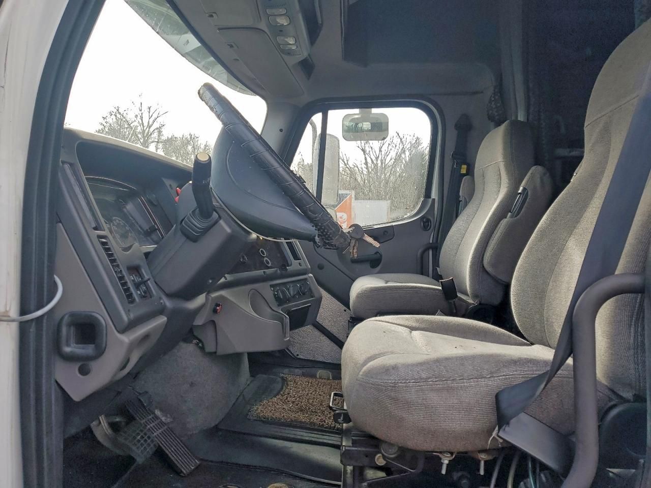 2019 Freightliner Business Lass M2 BOX Truck