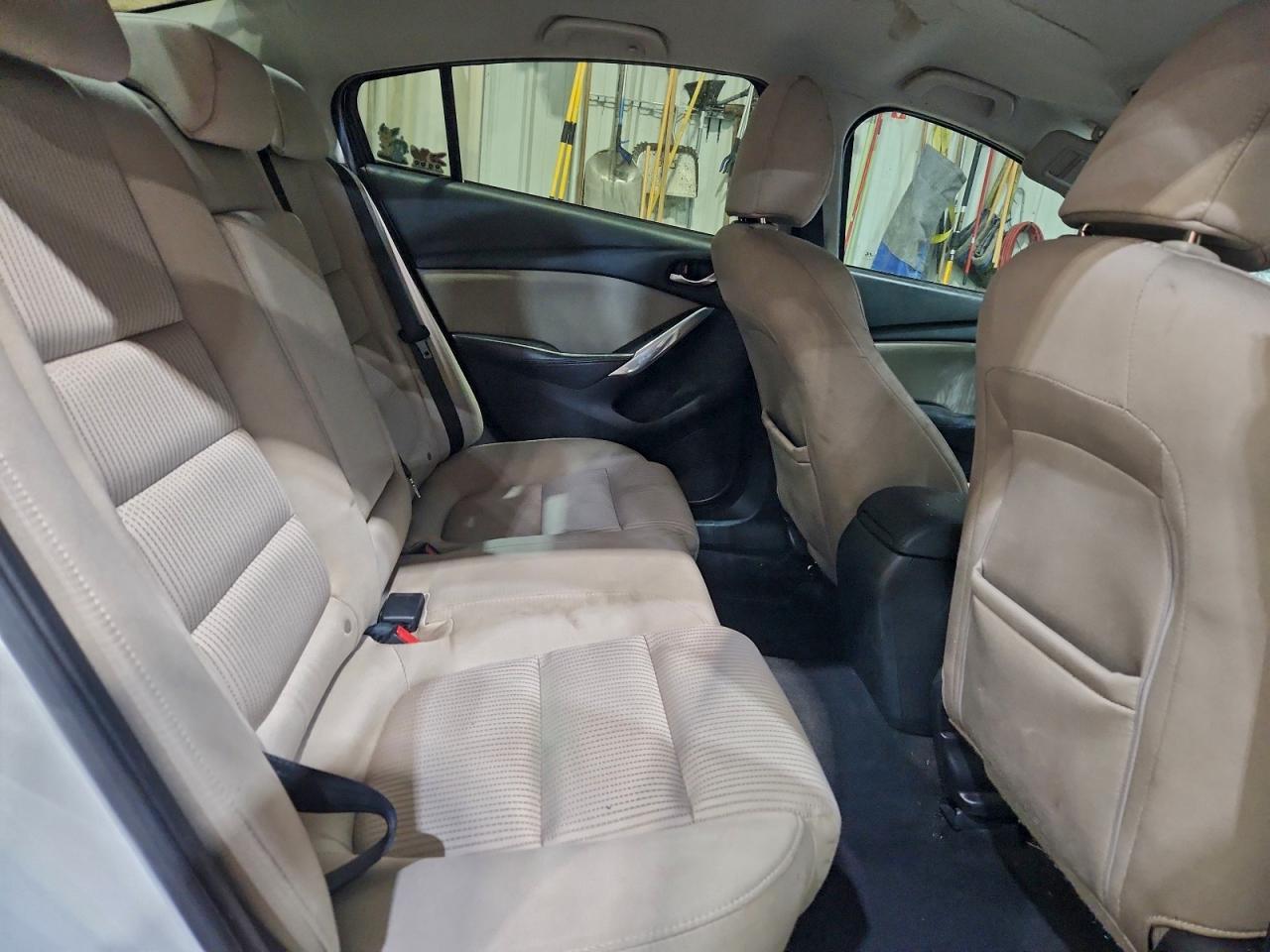 2015 Mazda 6 Sport