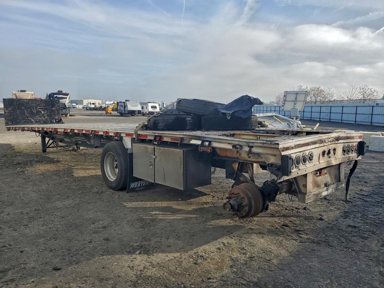 2016 Western Star 2016 Western Flatbed Trailer