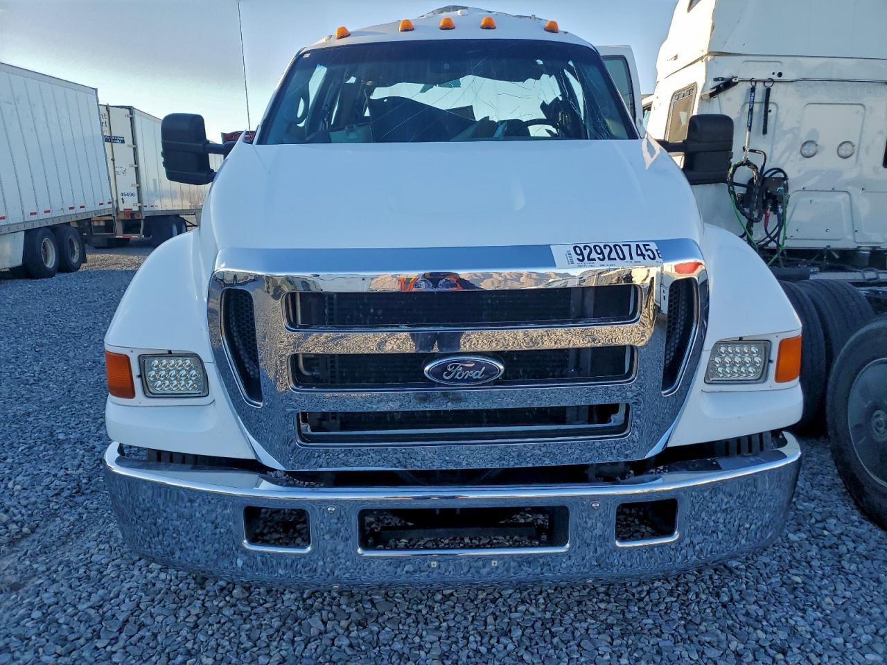 2000 Ford F650 Super Duty