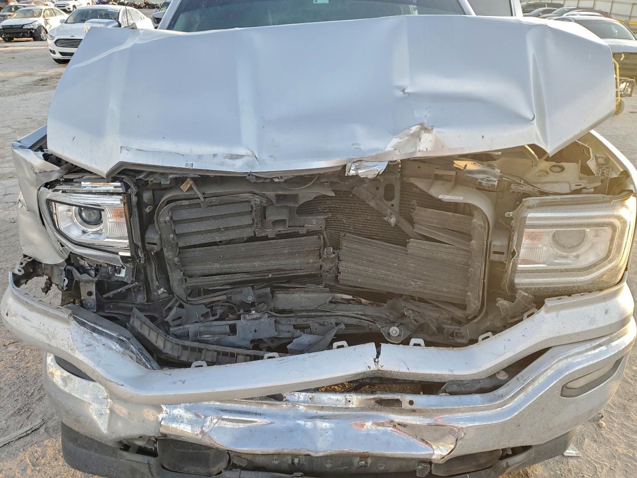 2017 GMC Sierra C1500 slt