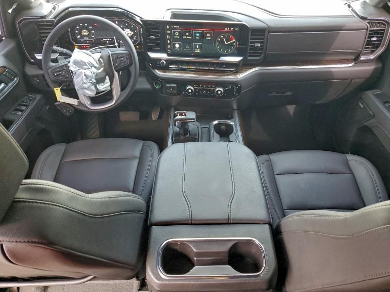 2025 GMC Sierra K1500 Elevation