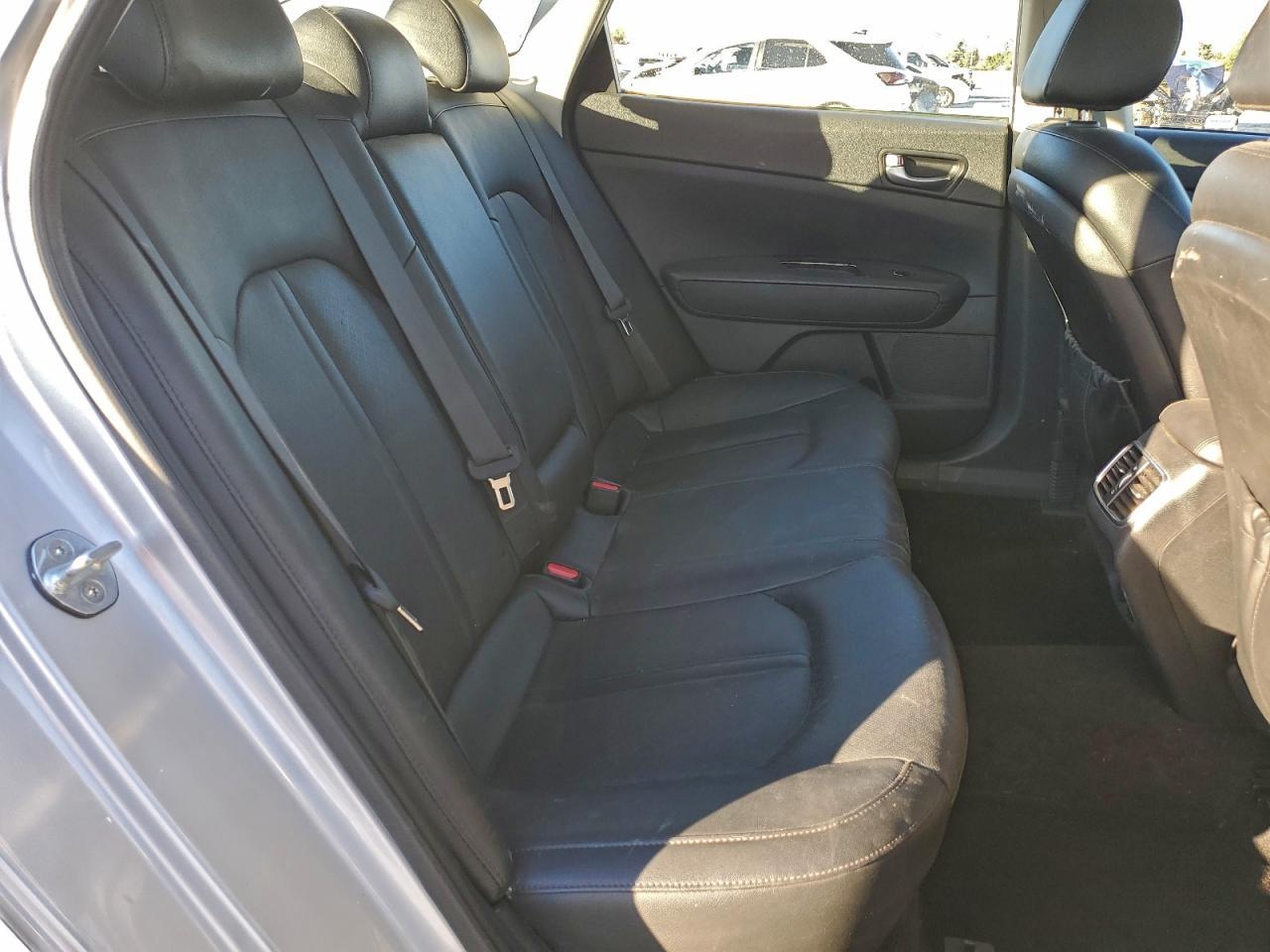 2019 KIA Optima ex