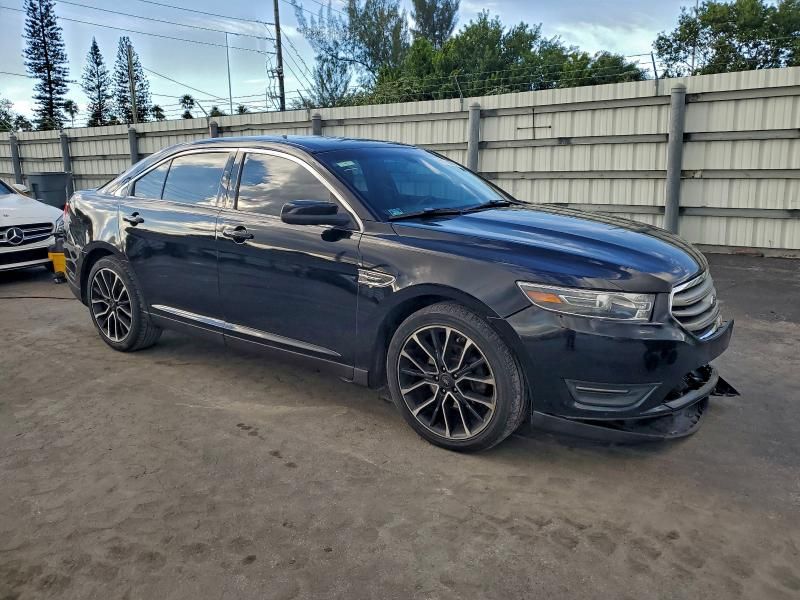 2017 Ford Taurus sel