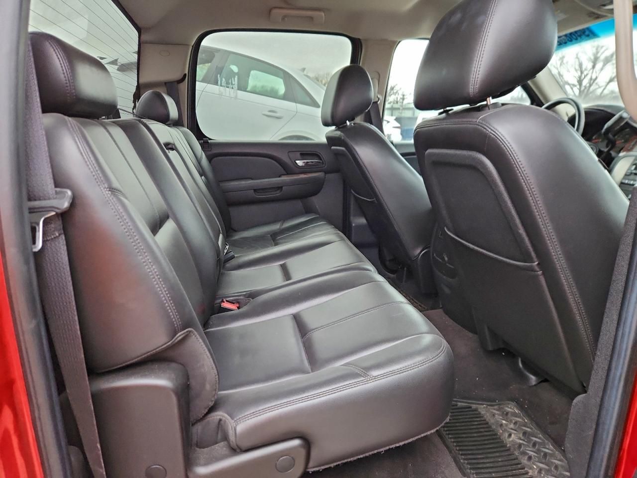 2010 GMC Sierra K1500 slt