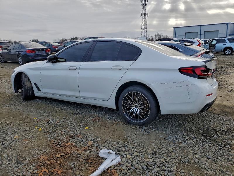 2021 BMW 530 xi