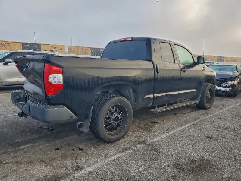 2016 Toyota Tundra Double cab sr