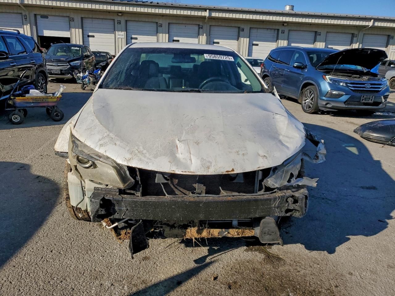 2016 Toyota Camry le