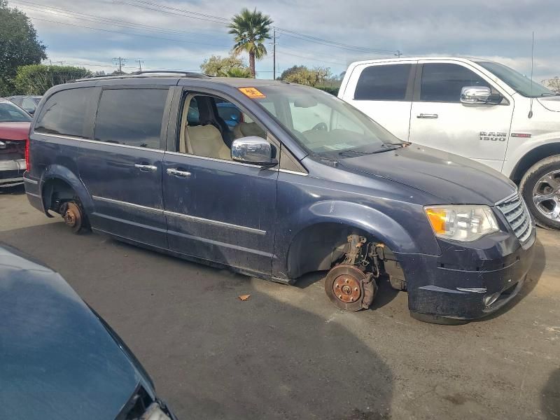 2008 Chrysler Town & Country Limited