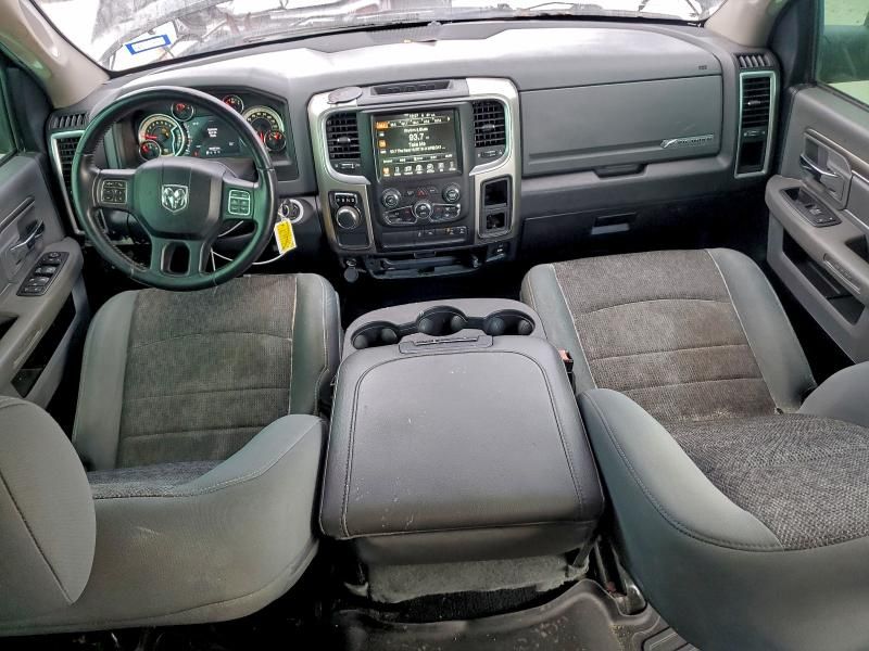 2017 Dodge Ram 1500 slt