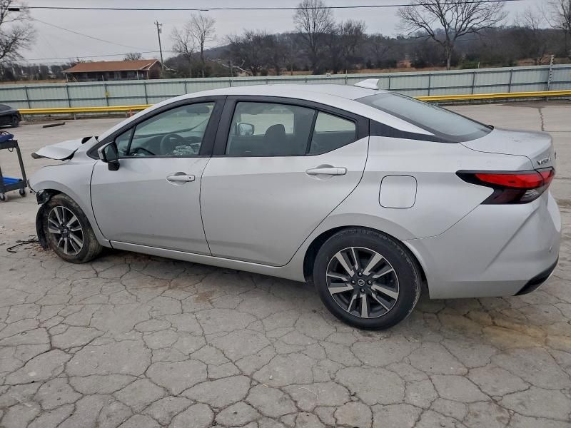 2021 Nissan Versa sv