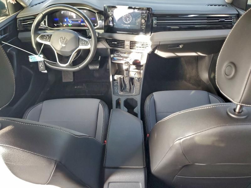 2025 Volkswagen Jetta se