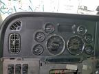 2010 Peterbilt 384 Semi Truck