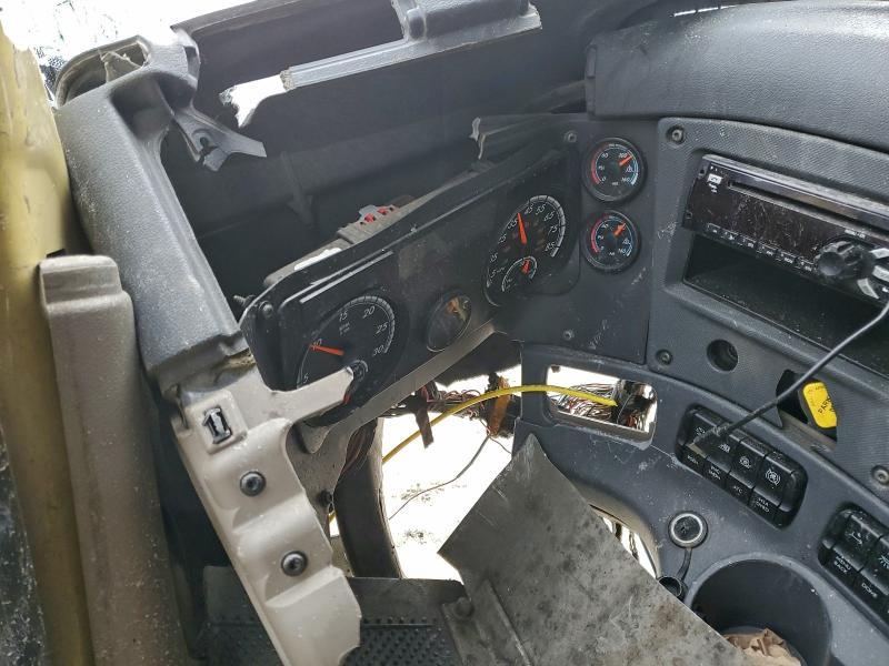 2019 Freightliner Cascadia 125